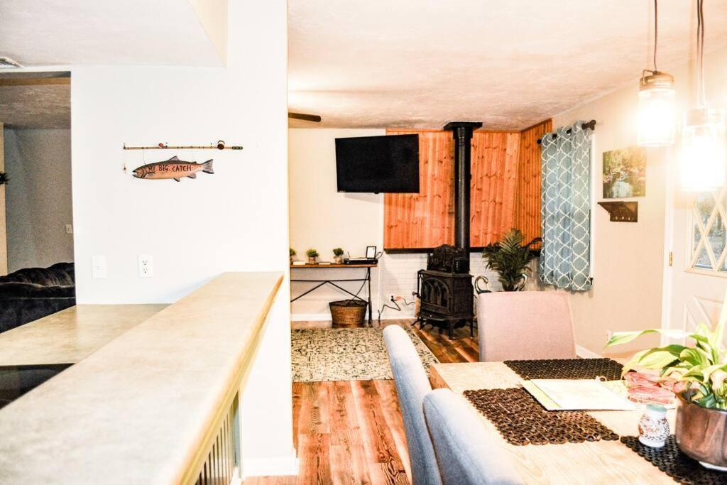 Huck'S Hideaway Near The Santa Fe River Fort White Exterior foto